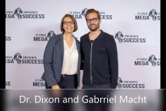 Dr-Dixon-and-Gabriel_Macht_Moment_res